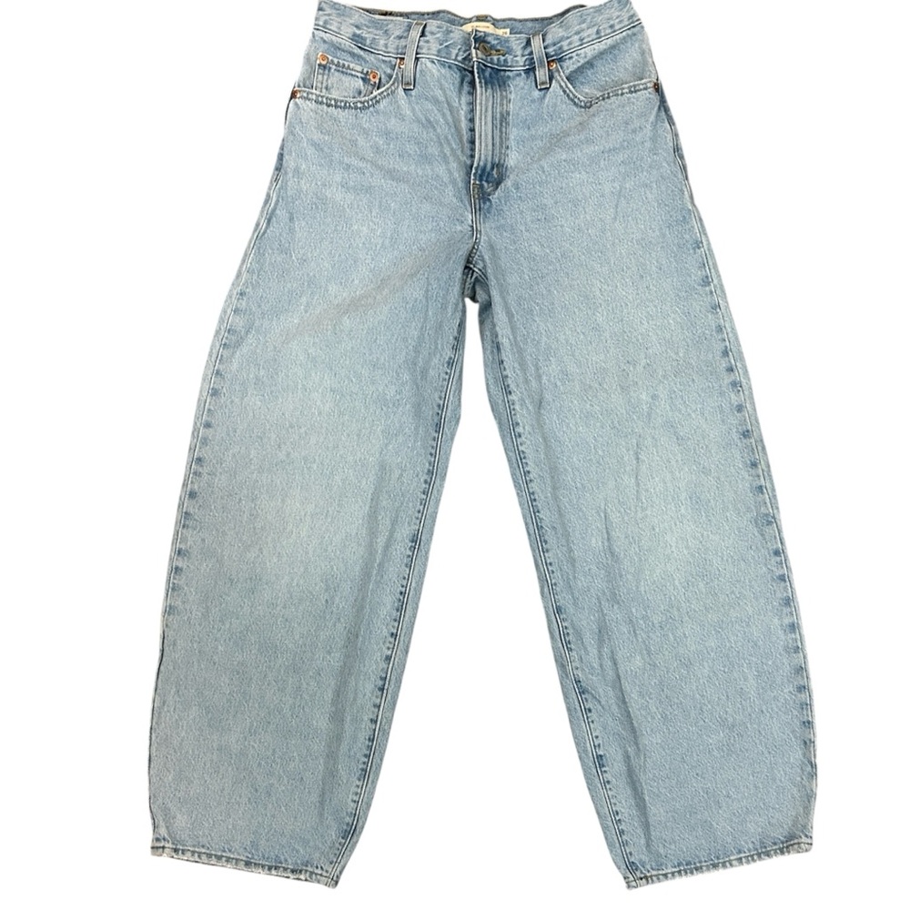 Levi's High Rise Wide Leg Balloon Jeans Women's 26x30